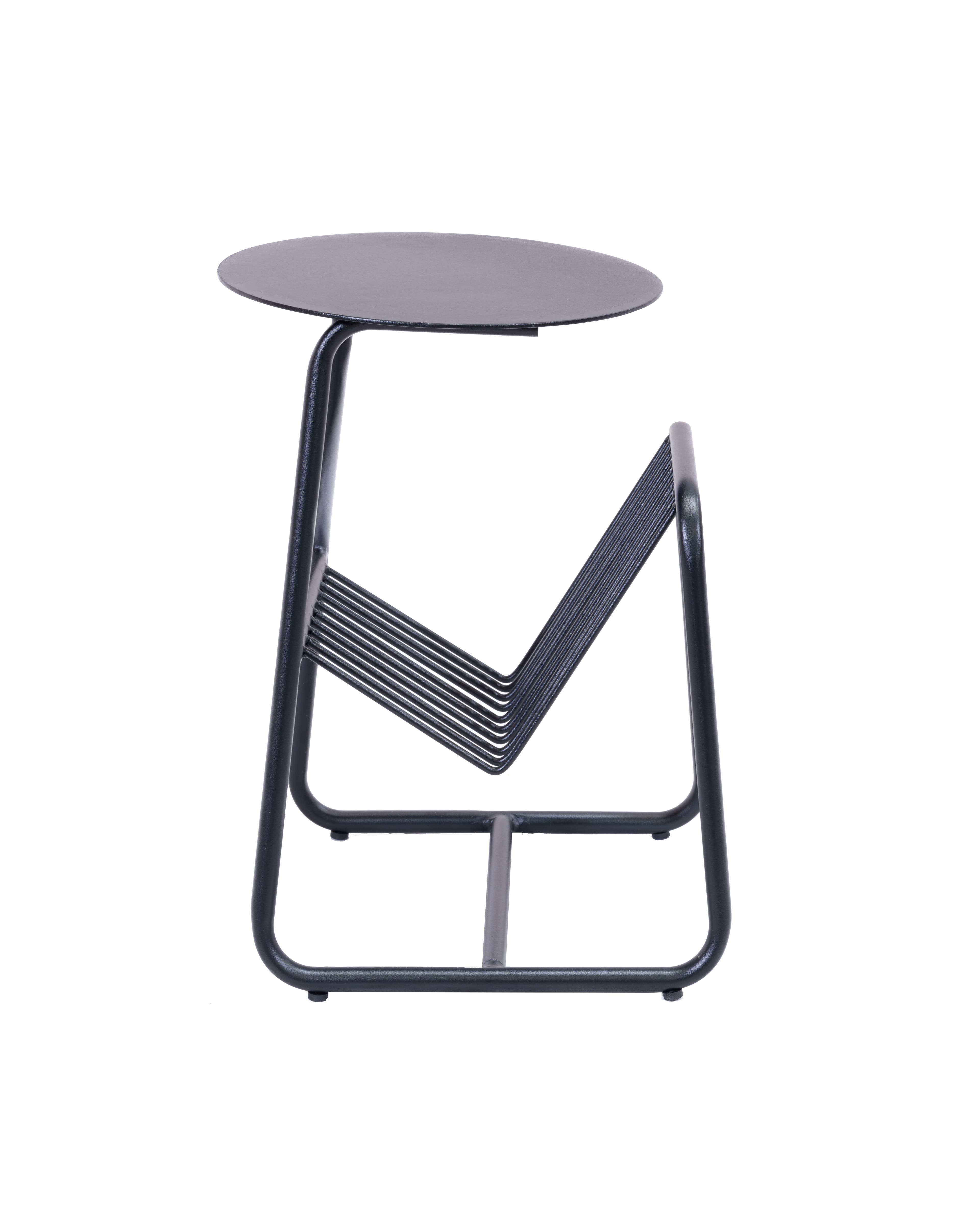 Repose Side Table with Magazine Rack | Black/Black